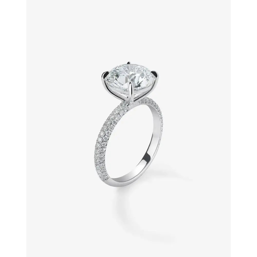 Stunning 3.18 Carat Round Lab Diamond in Elegant Pavé Cloud Setting.