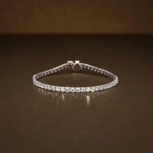 Stunning 5.10 CTW Diamond Tennis Bracelet - Exquisite E-F VVS2 Brilliance for Special Occasions & Everyday Elegance.