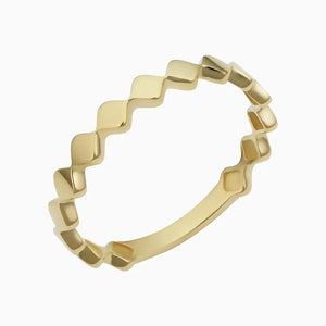Stunning Art Deco Ring – A Timeless Elegance Unveiled.