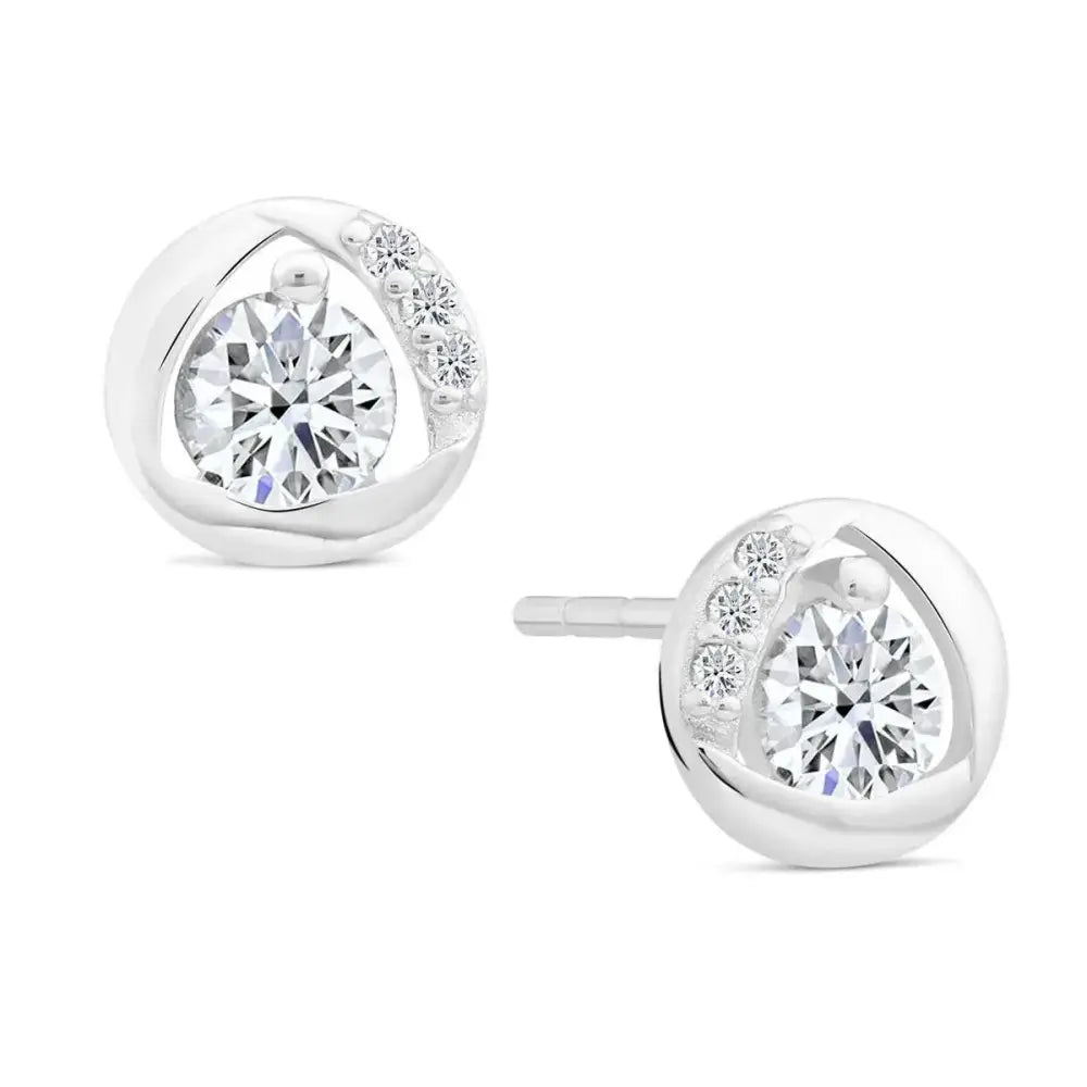 Stunning CZ Round Stud Earrings in Elegant Sterling Silver.
