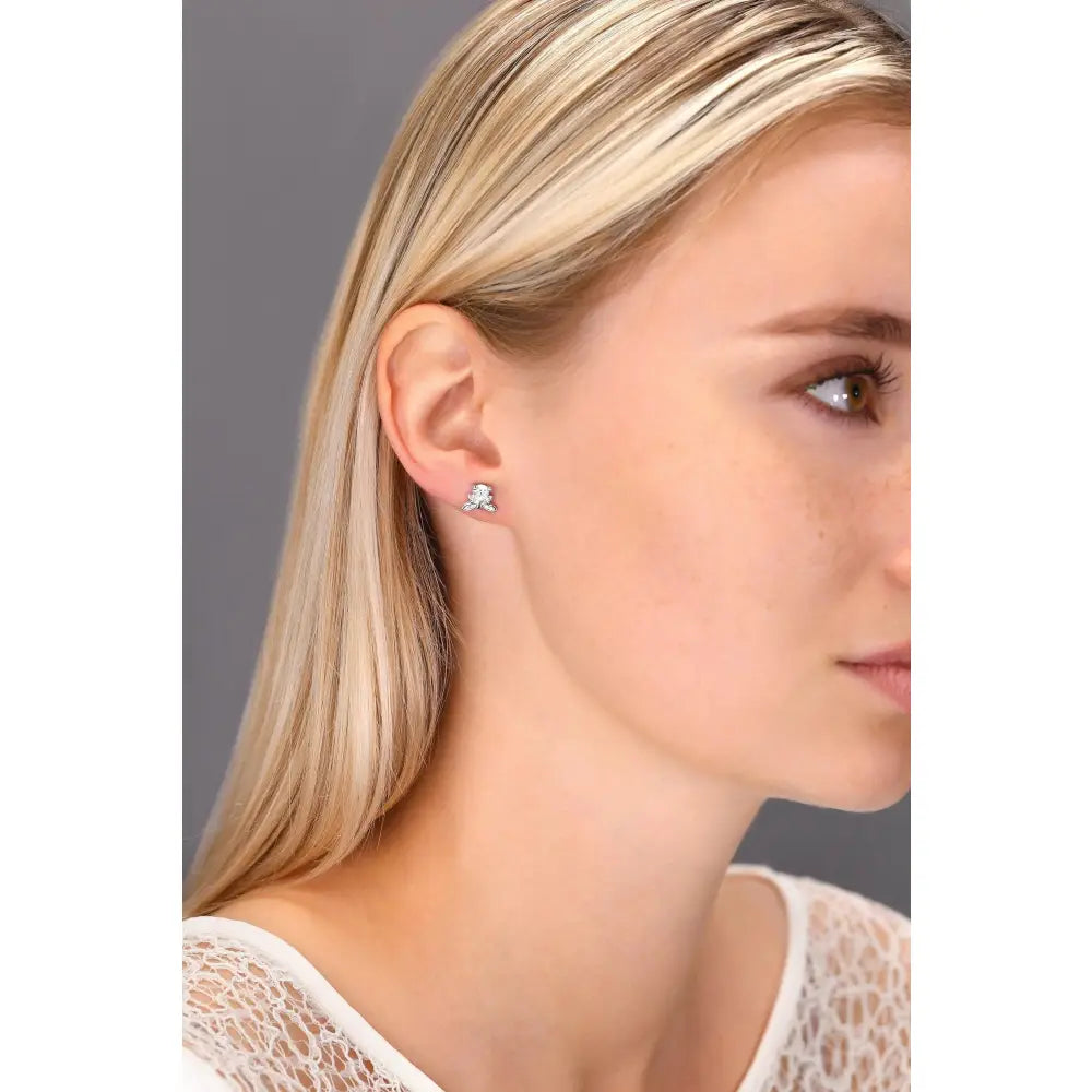 Stunning Sterling Silver CZ Dragonfly Stud Earrings.