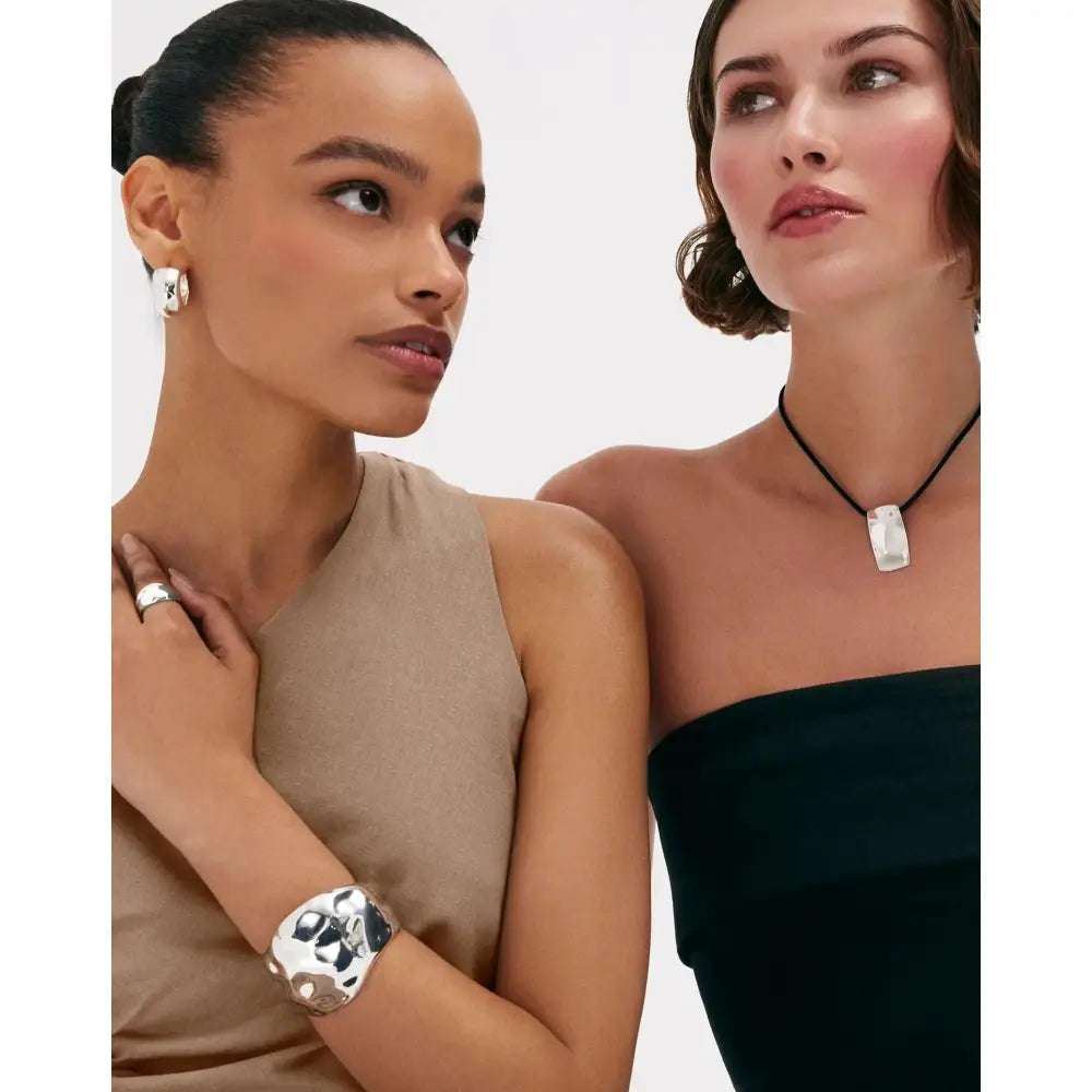 Stylish Hammered Cuff Bracelet - Elevate Your Accessory Game!.