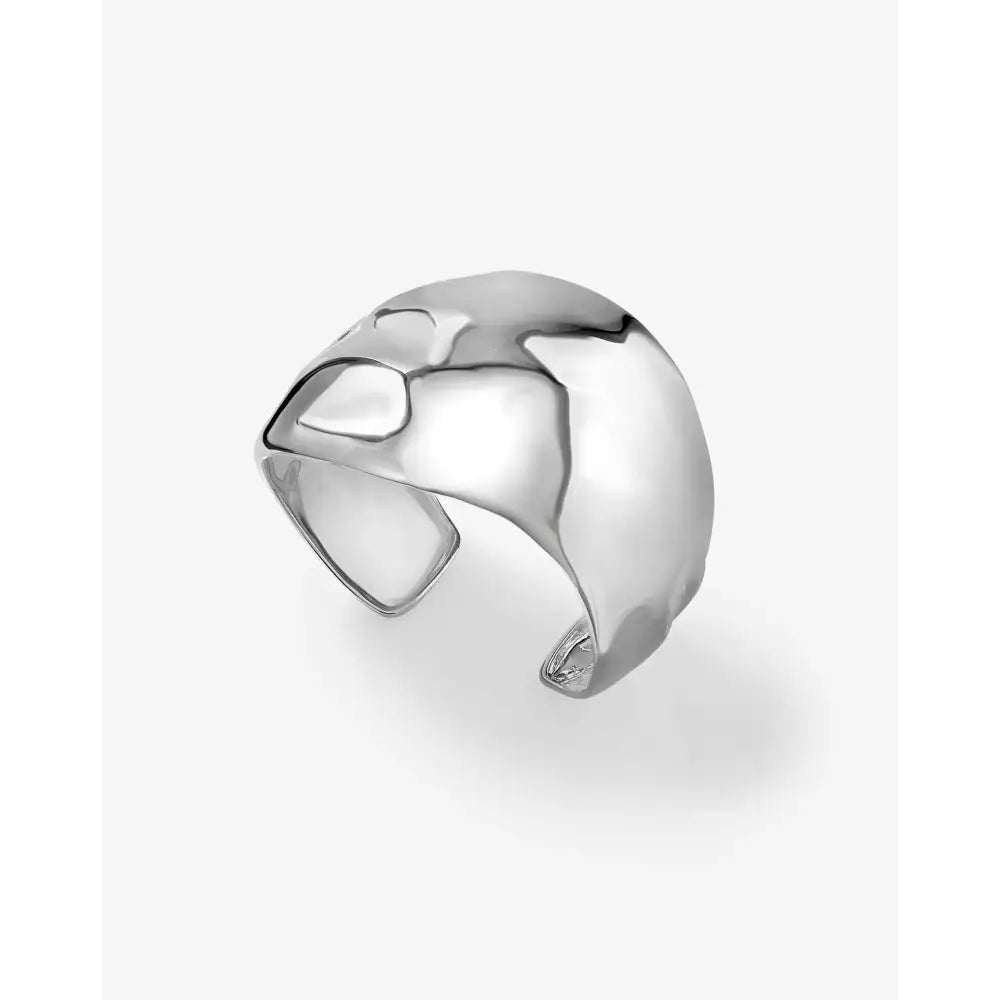 Stylish Hammered Cuff Bracelet - Elevate Your Accessory Game!.