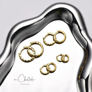 Stylish Minimalist Hammered Huggie Hoop Earrings in Sterling Silver - Chic Geometric Jewelry.