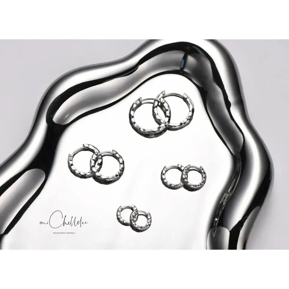 Stylish Minimalist Hammered Huggie Hoop Earrings in Sterling Silver - Chic Geometric Jewelry.