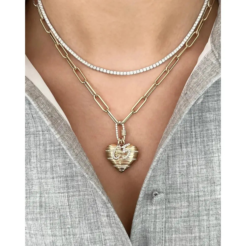 Versatile Love Link Multiway Accessory.