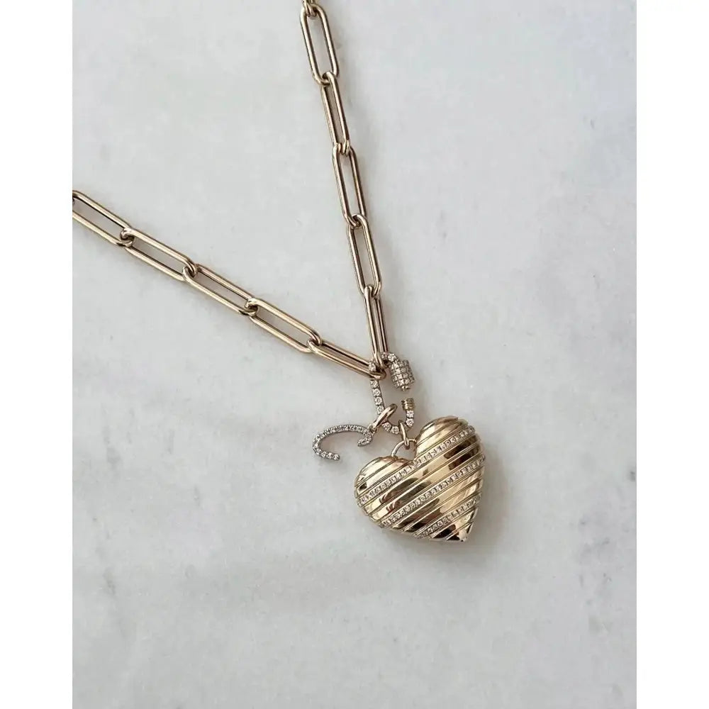 Versatile Love Link Multiway Accessory.