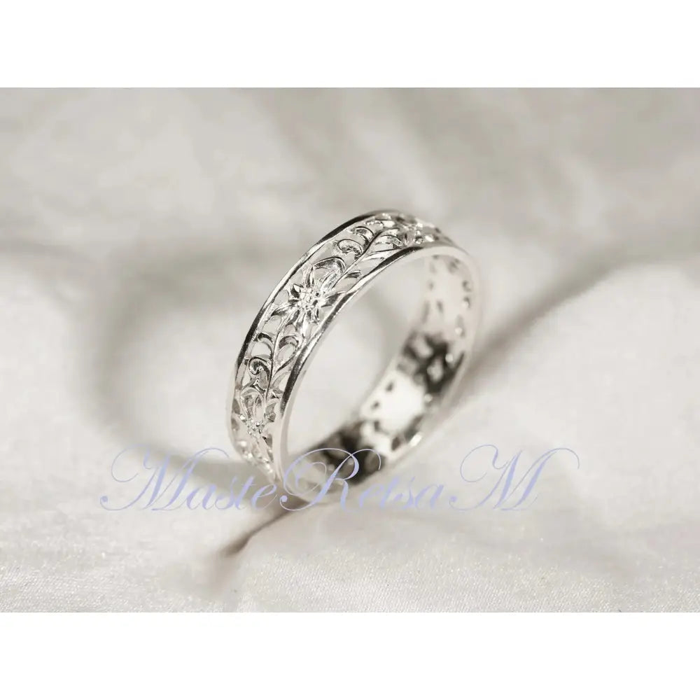 ZP160- Handmade Sterling Silver Openwork Pattern Floral Ring: 18K Gold Vermeil Vintage Band