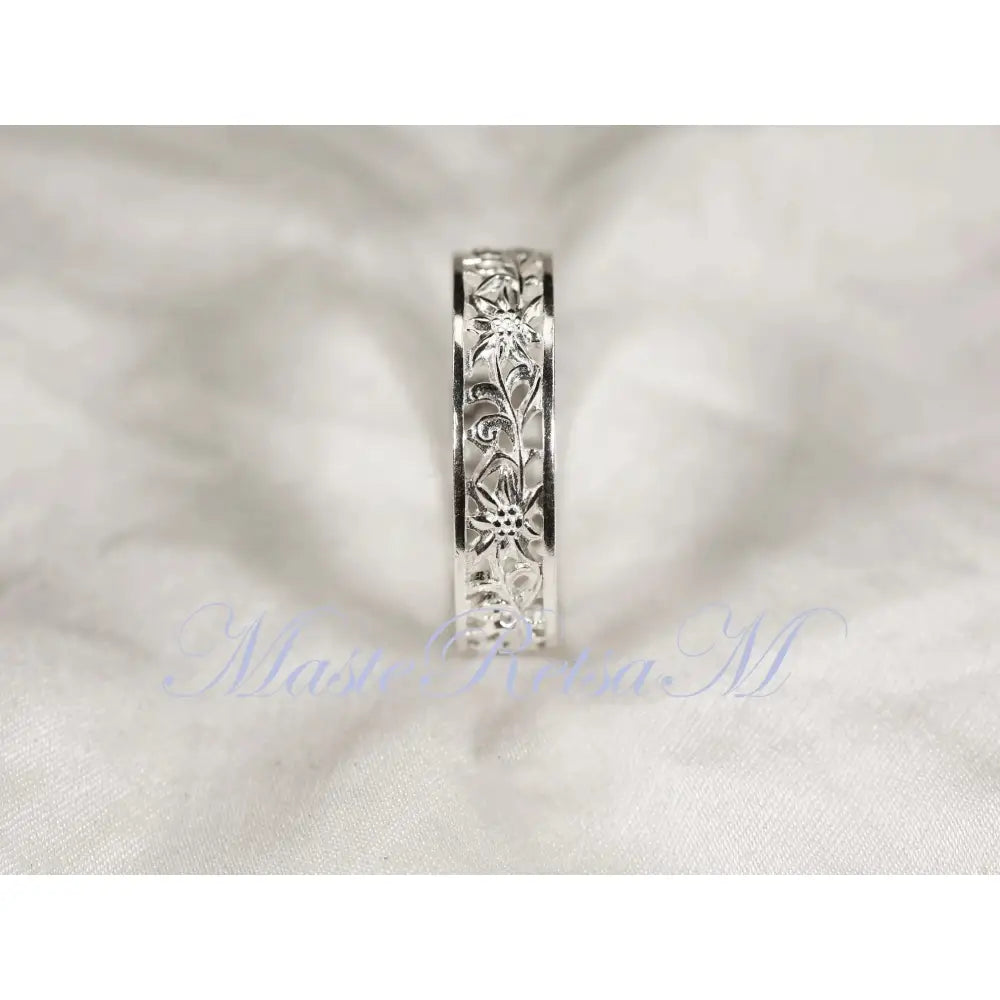 ZP160- Handmade Sterling Silver Openwork Pattern Floral Ring: 18K Gold Vermeil Vintage Band