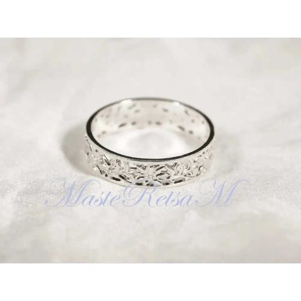 ZP160- Handmade Sterling Silver Openwork Pattern Floral Ring: 18K Gold Vermeil Vintage Band